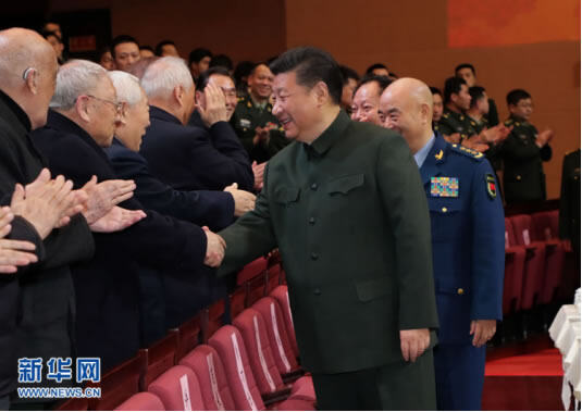 习近平向全军老同志祝贺新春 奏响新时代强军梦