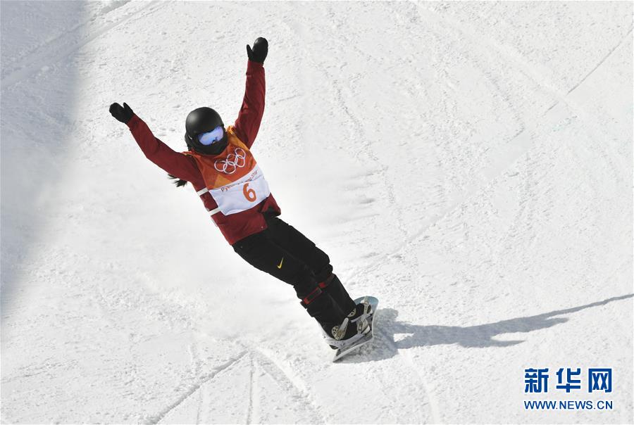 （冬奥会）（1）单板滑雪——女子U型场地：刘佳宇获得银牌