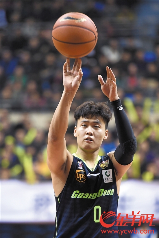 赵睿是八强战阶段广东队中表现最稳定的球员之一