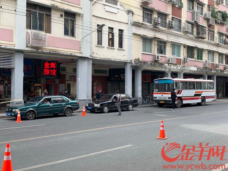 广州文明路拍电影封路取景,网友:拍靓一些