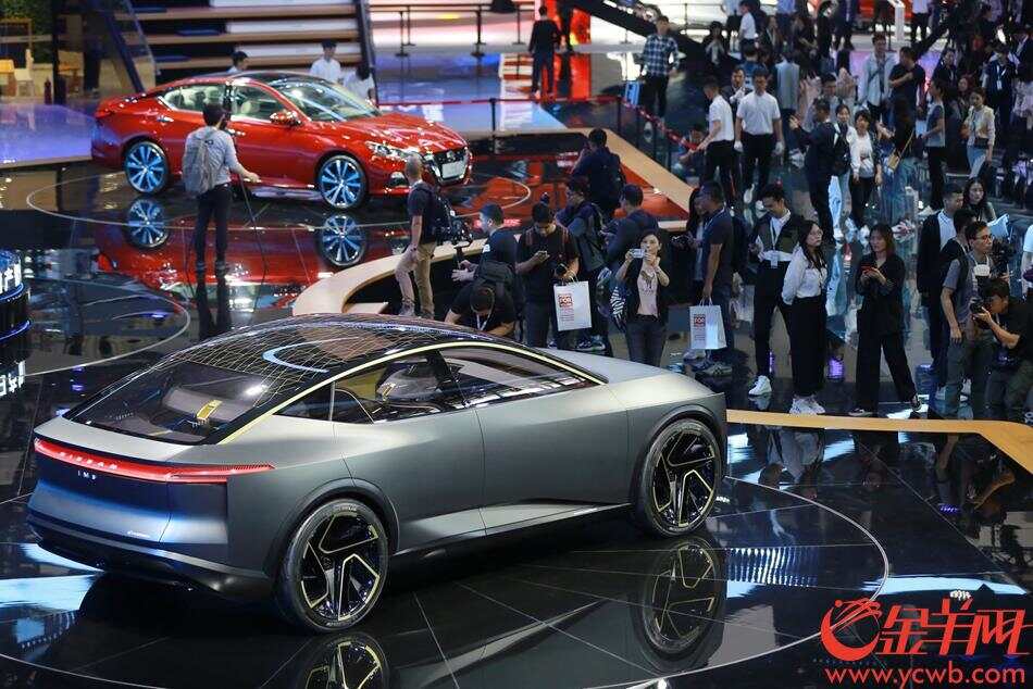 广州车展开幕众多车商举行新车发布会