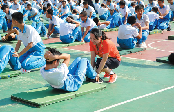 广东省政协委员建议中考提高体育分值高考增加体育科目