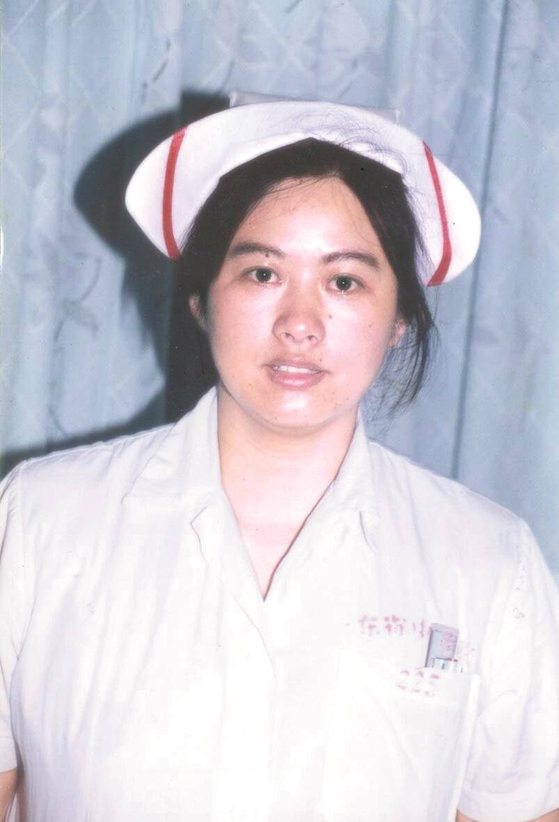 鏖战非典的烈士叶欣这里危险让我来成时代强音