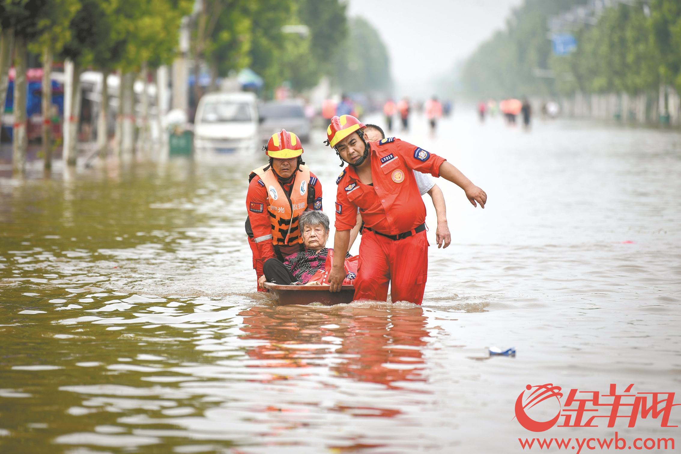河南洪水救援图片图片