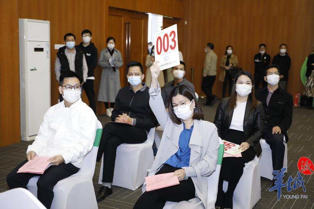 三款珍品红茶获茶友青睐高价拍得 (2).JPG 三款珍品红茶获茶友青睐高价拍得 (2).JPG