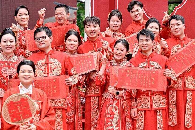 早读｜广东昨日超1.7万对新人“拉埋天窗”；十五运会开幕式将在广东奥体举行