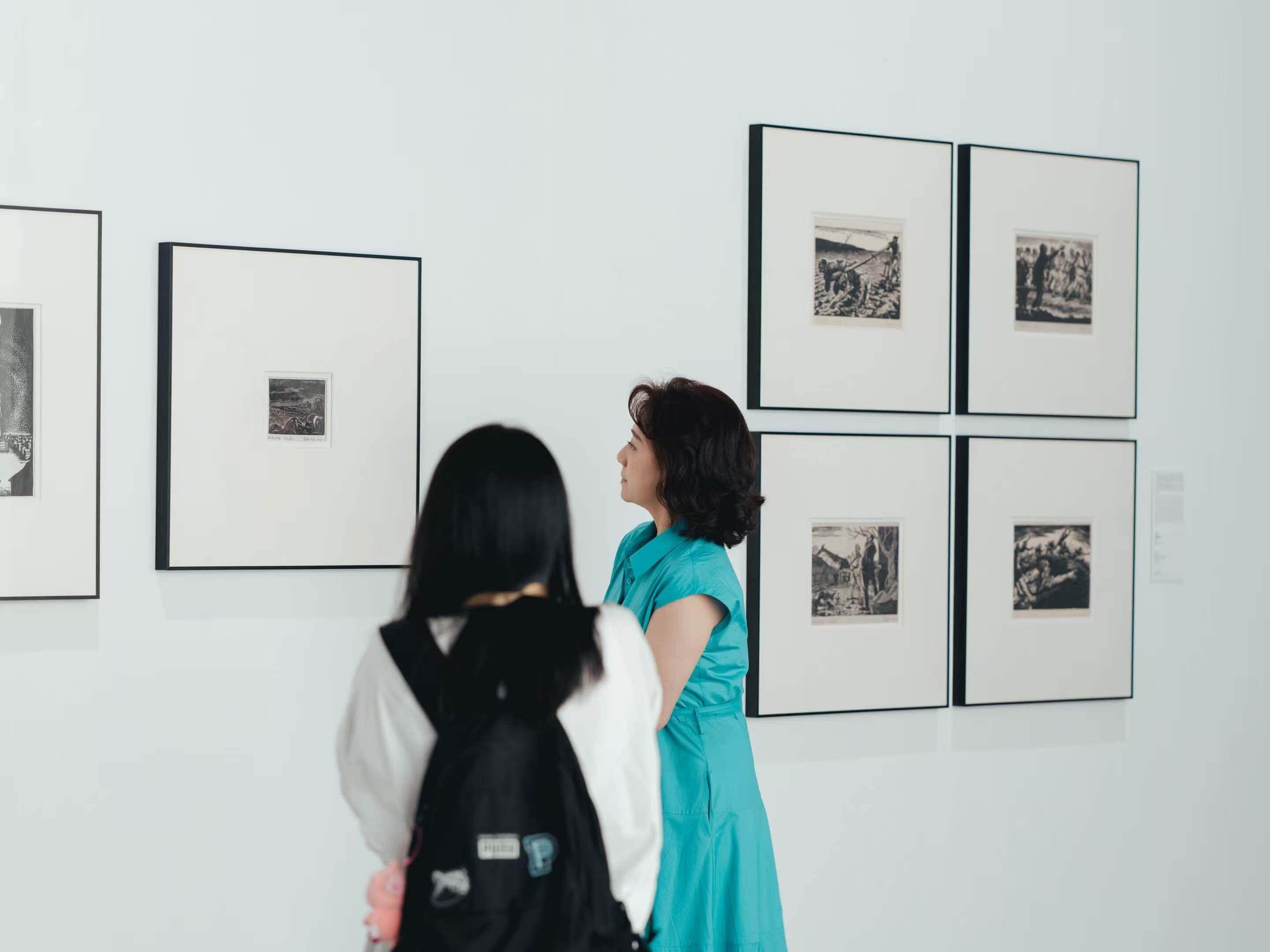 【视频】粤港携手艺术百年：广东美术百年大展香港站启幕